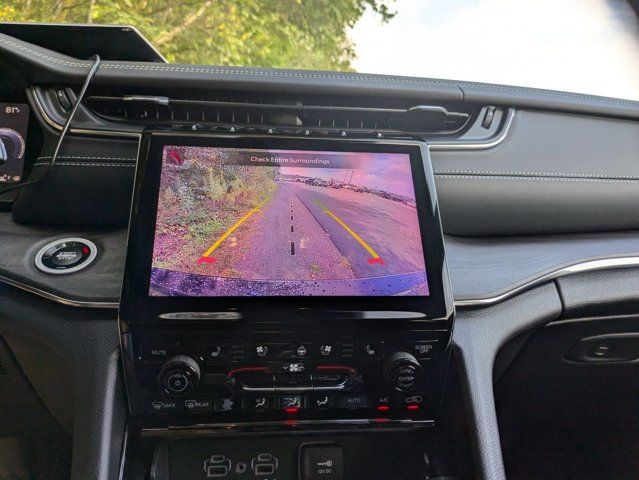 2025 Jeep Grand Cherokee L Overland - Photo 17