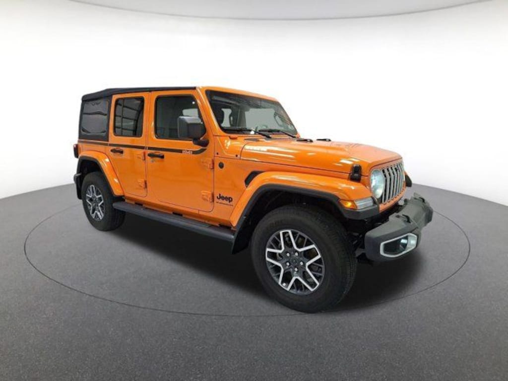 Certified 2025 Jeep Wrangler Sahara SUV
