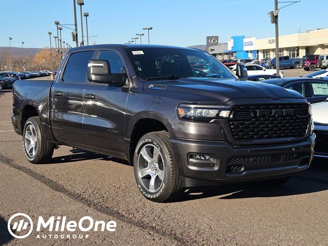 2025 RAM 1500 Tradesman 4x4 Crew Cab 5'7's photo