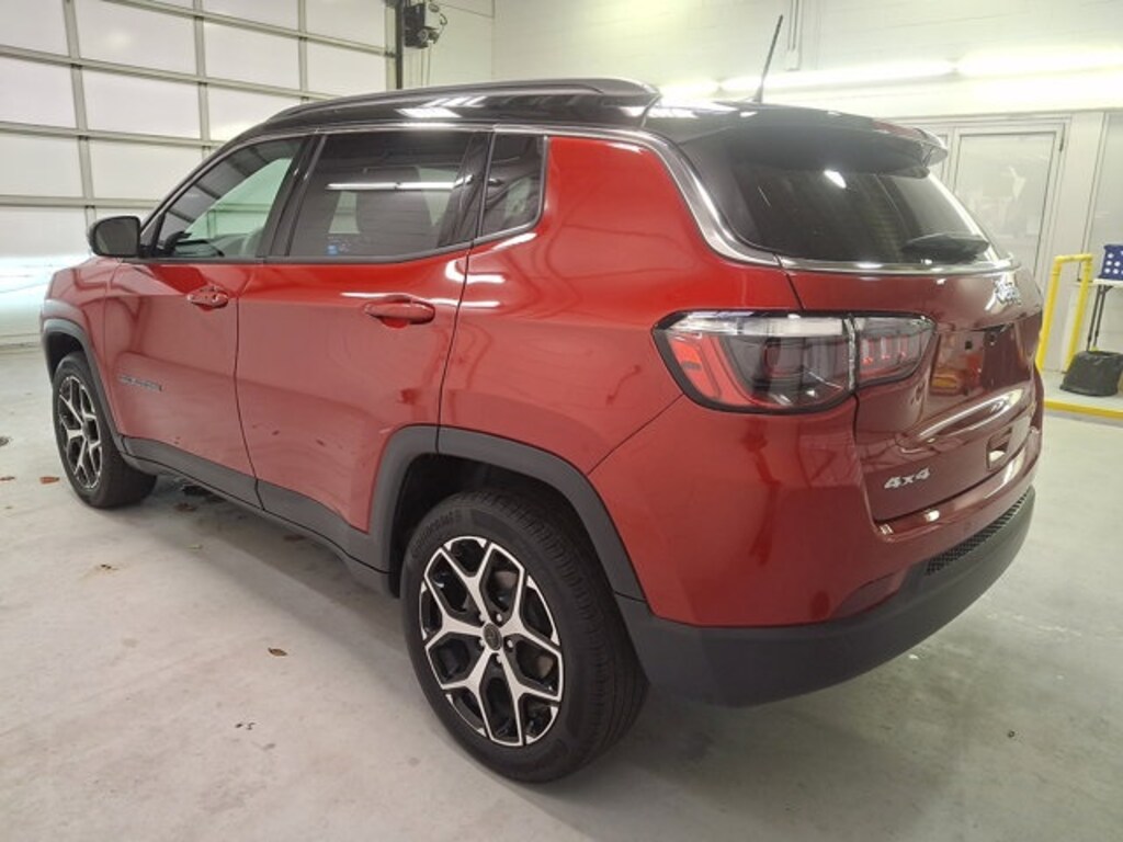 Used 2025 Jeep Compass Limited SUV