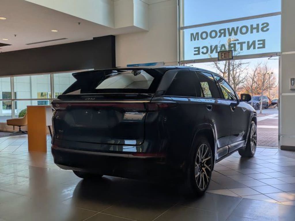 New 2025 Jeep Wagoneer S Limited Sport Utility