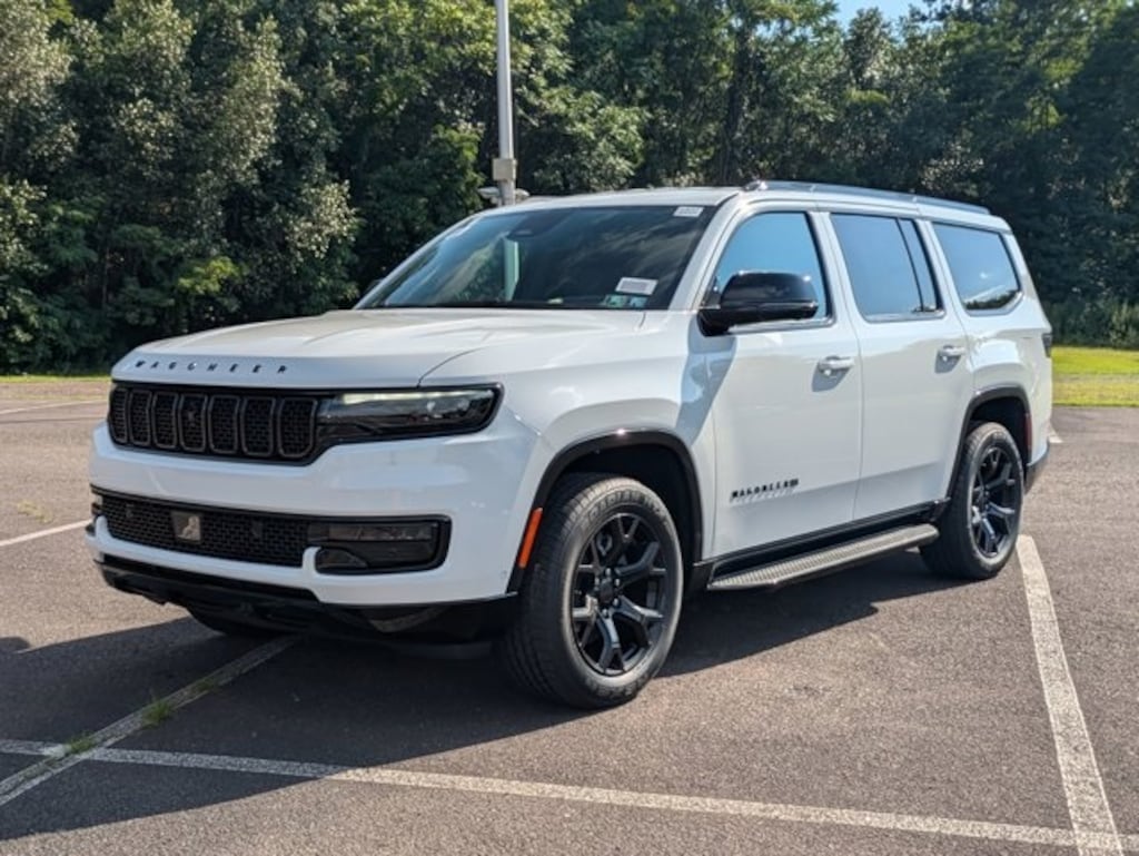 New 2025 Jeep Wagoneer Series II Sport Utility