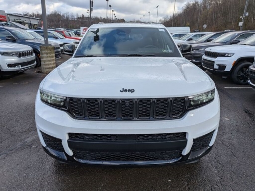 New 2025 Jeep Grand Cherokee L Limited Sport Utility