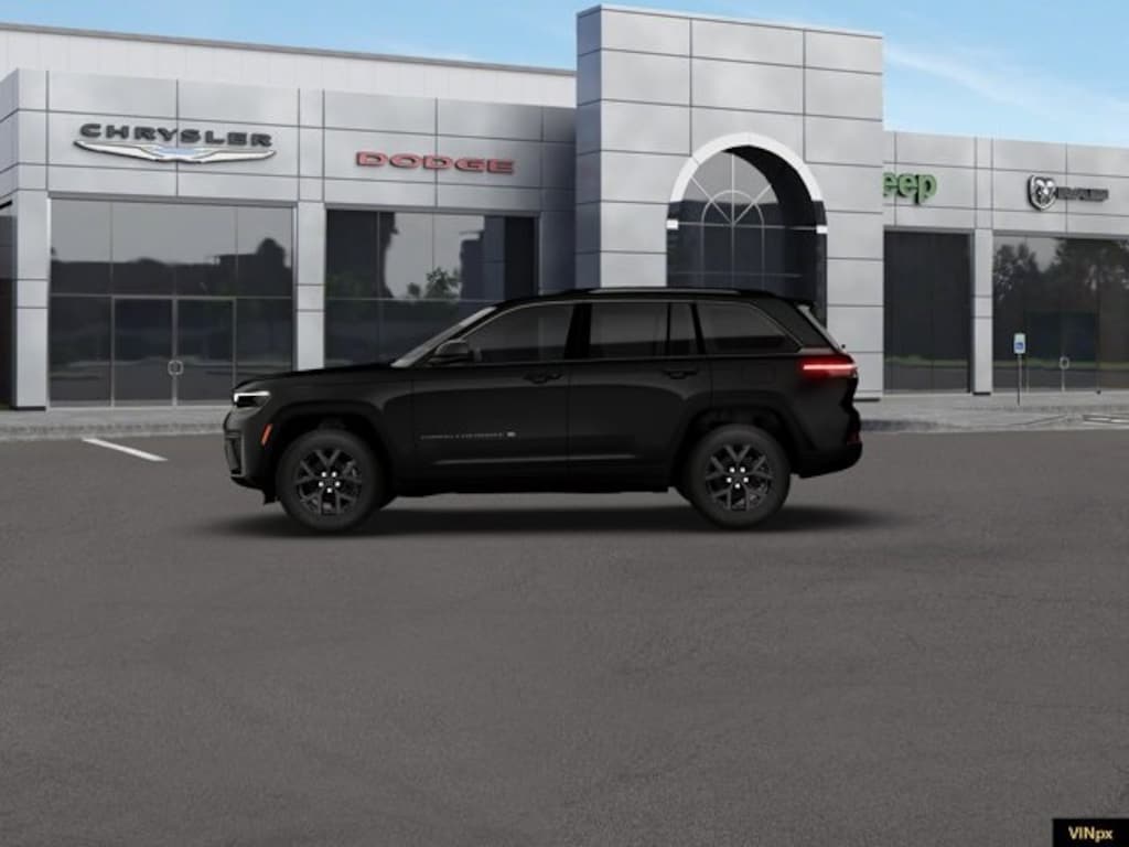 New 2026 Jeep Grand Cherokee Laredo Sport Utility