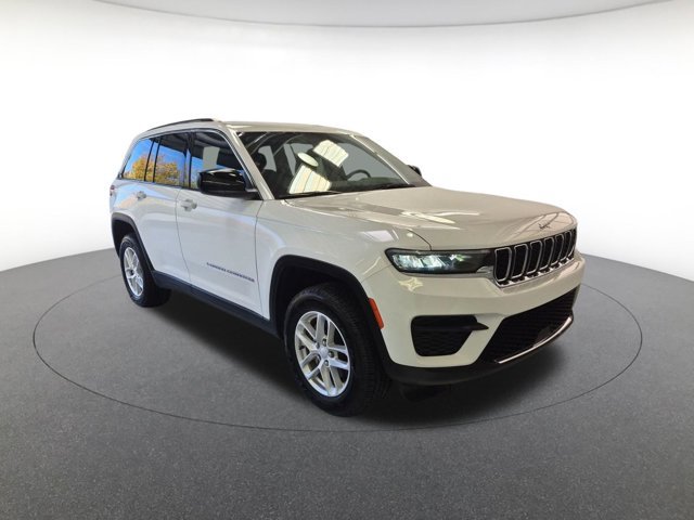 Used 2023 Jeep Grand Cherokee Laredo SUV
