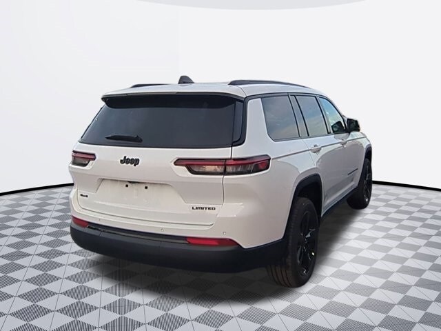 2025 Jeep Grand Cherokee Limited photo 4