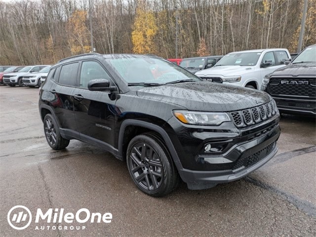 2026 Jeep Compass Limited Altitude's photo