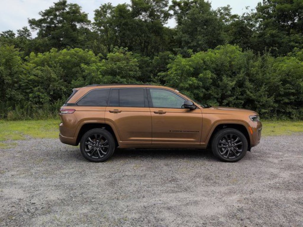 New 2026 Jeep Grand Cherokee Limited Sport Utility
