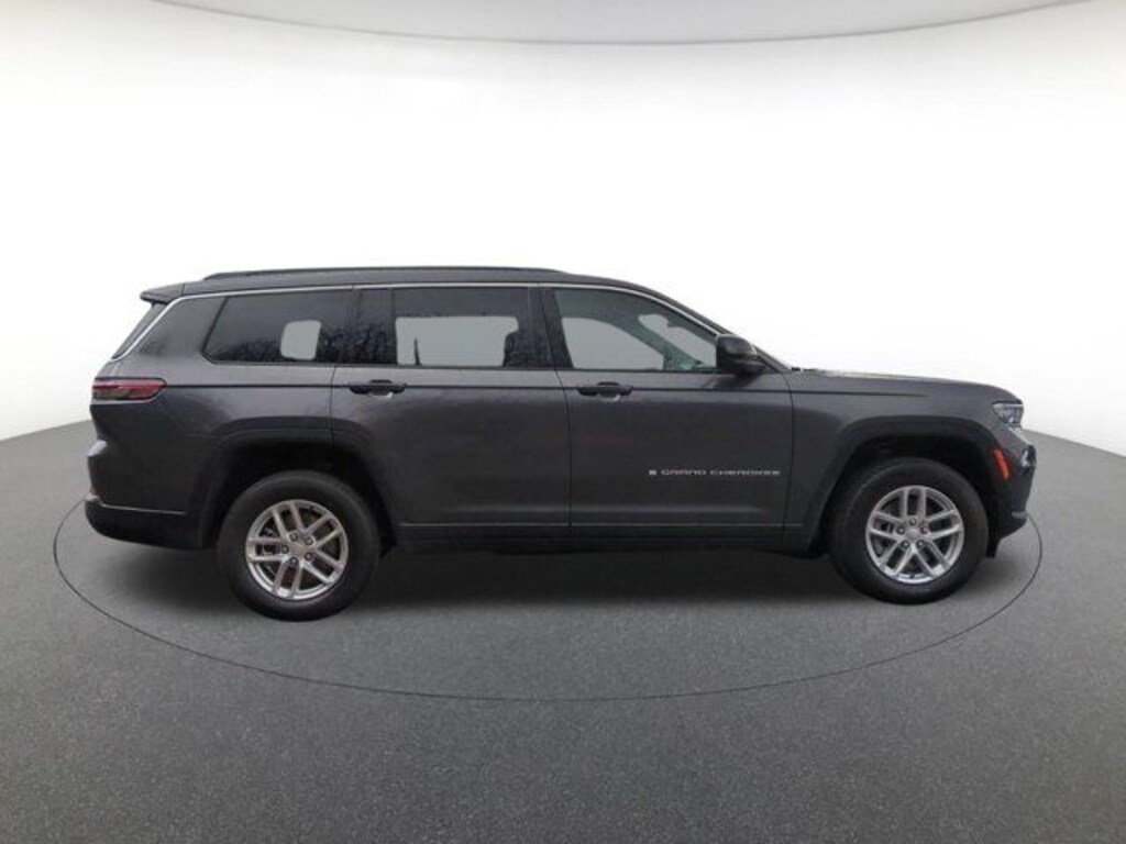 New 2026 Jeep Grand Cherokee L Laredo Sport Utility