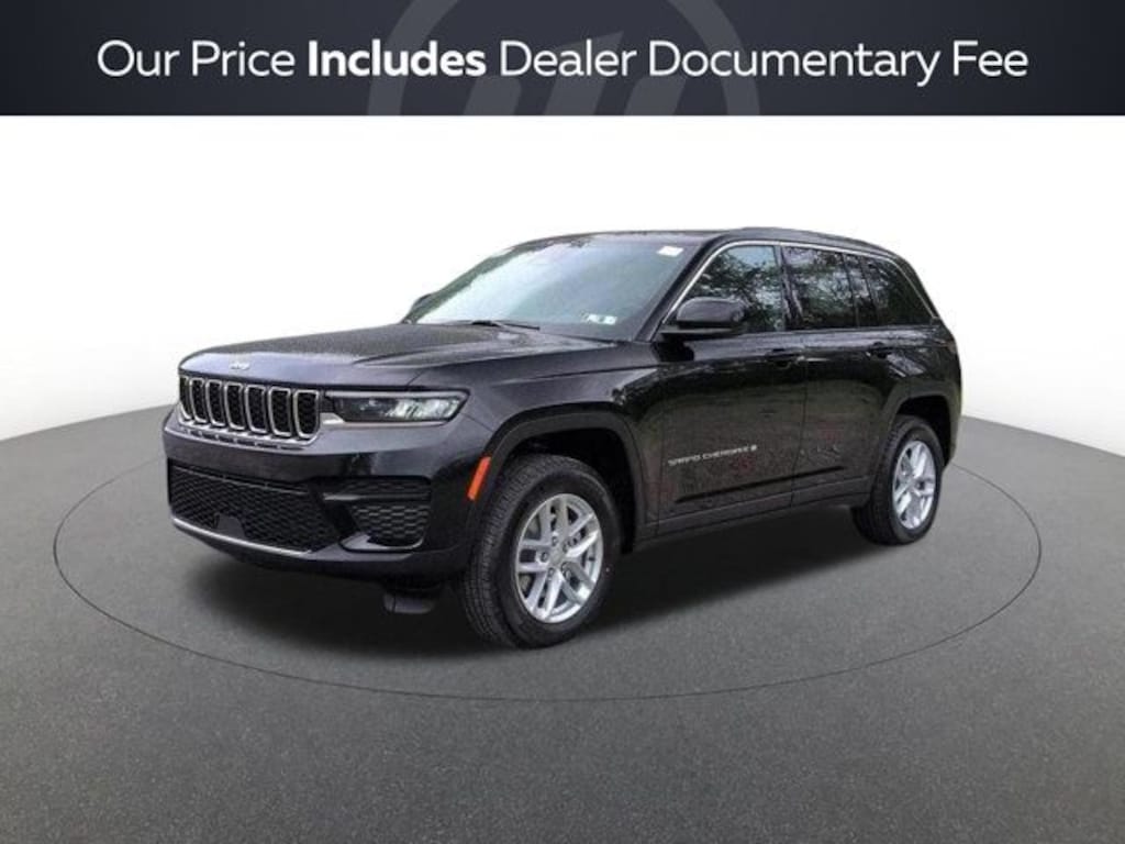 New 2026 Jeep Grand Cherokee Laredo Sport Utility