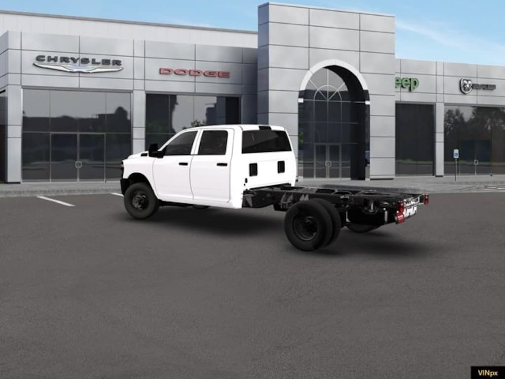 New 2026 Ram 3500 Chassis Cab Tradesman/Big Horn Pickup