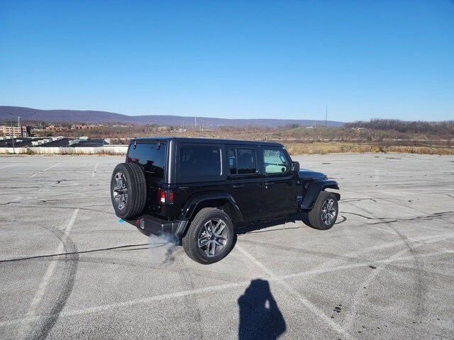2024 Jeep Wrangler 4xe Sport S photo 4
