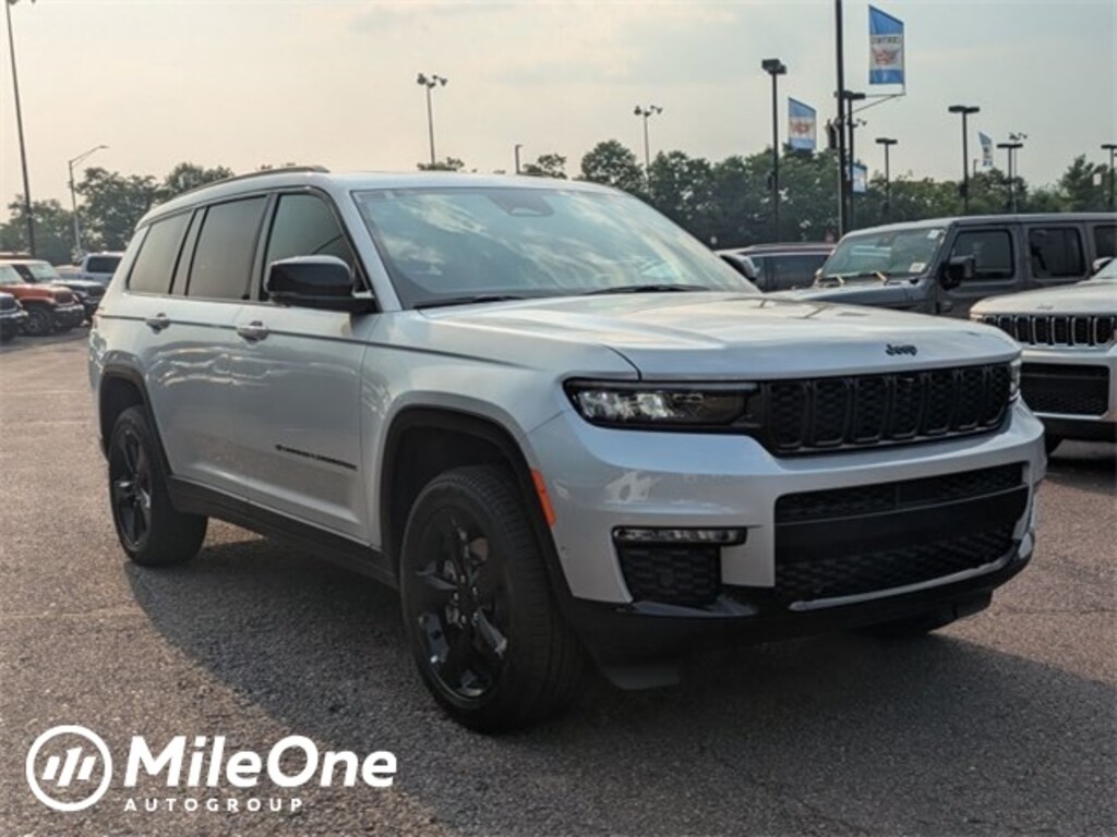 New 2025 Jeep Grand Cherokee L Limited Sport Utility