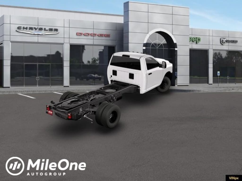 New 2026 Ram 3500 Chassis Cab Tradesman/Big Horn Pickup
