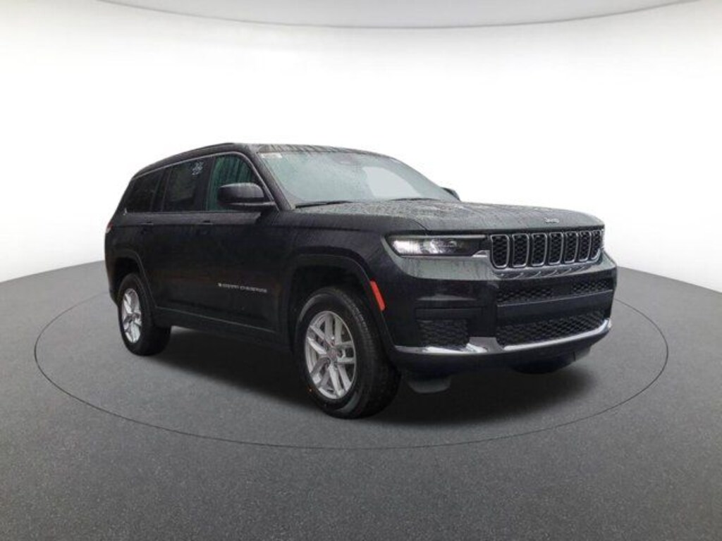 New 2026 Jeep Grand Cherokee L Laredo Sport Utility