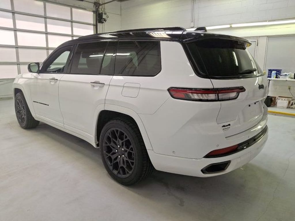 Used 2024 Jeep Grand Cherokee L Summit SUV