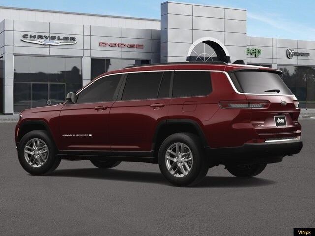 2025 Jeep Grand Cherokee Laredo photo 4