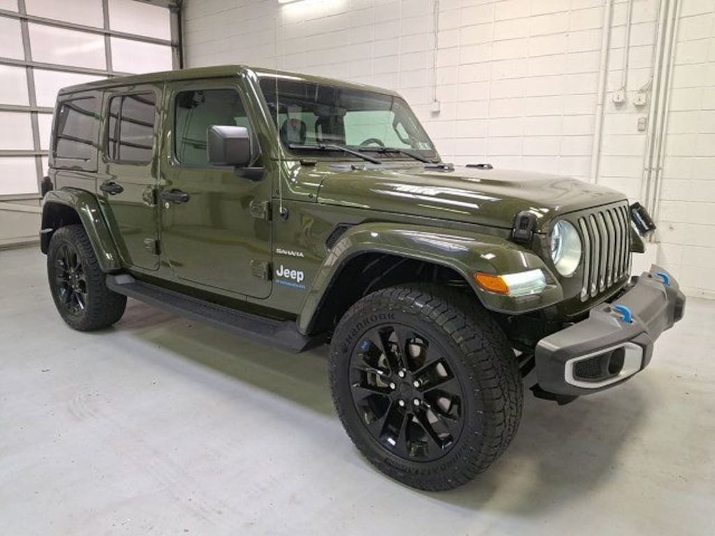 Used 2023 Jeep Wrangler 4xe Sahara SUV