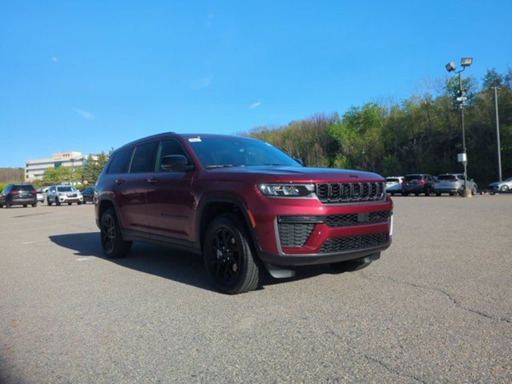 New 2026 Jeep Grand Cherokee L Laredo Sport Utility
