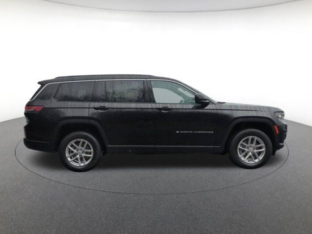 New 2026 Jeep Grand Cherokee L Laredo Sport Utility