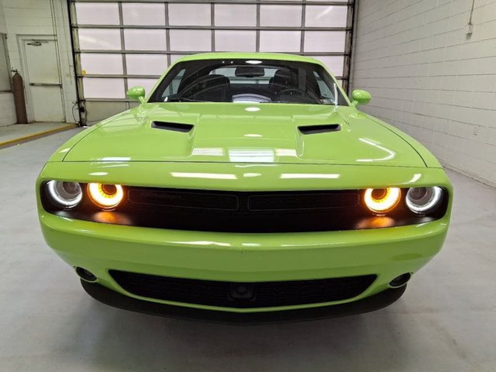 Used 2023 Dodge Challenger SXT Coupe