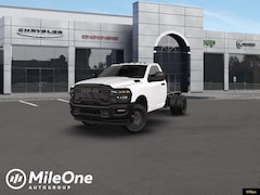 2026 Ram 3500 Chassis Cab Tradesman/Big Horn Pickup