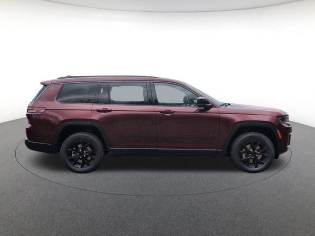 New 2026 Jeep Grand Cherokee L Laredo Sport Utility