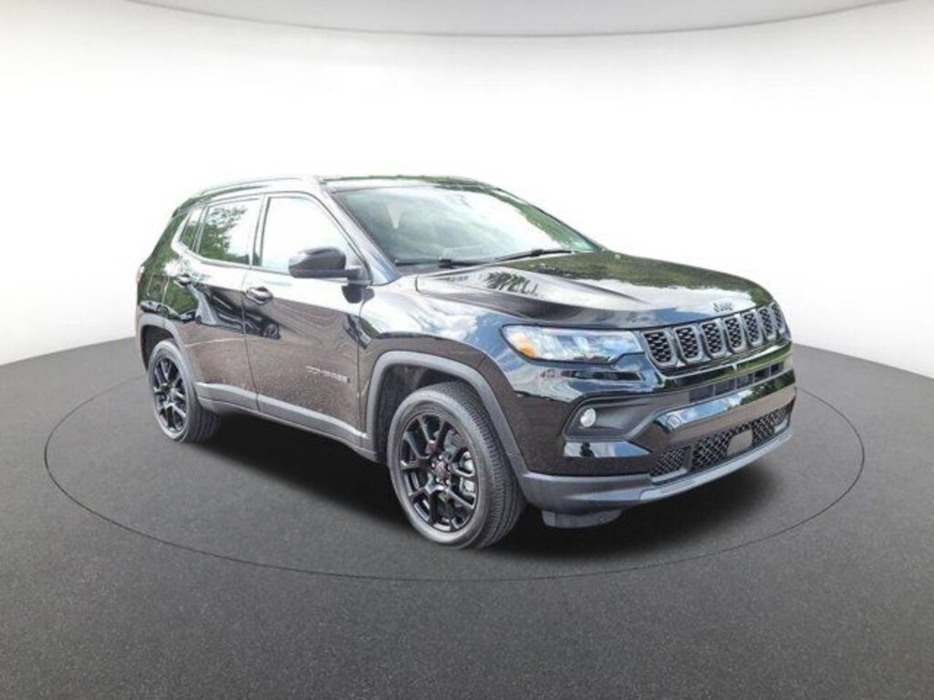 New 2026 Jeep Compass Latitude Sport Utility