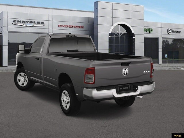 2024 Ram 2500 Tradesman photo 3