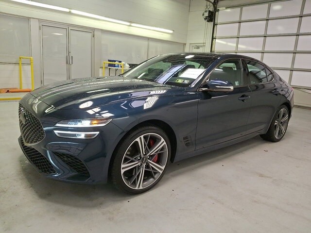 2025 Genesis G70 3.3T Sport Advanced photo 3