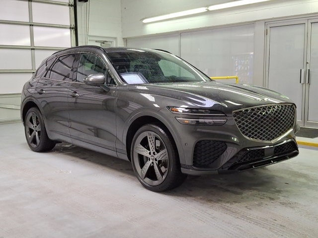 2025 GENESIS GV70 Sport's photo