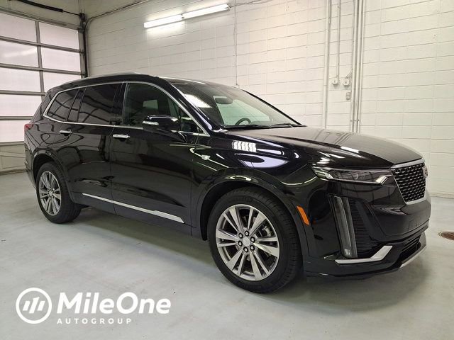 2025 Cadillac XT6 Premium Luxury Auto's photo