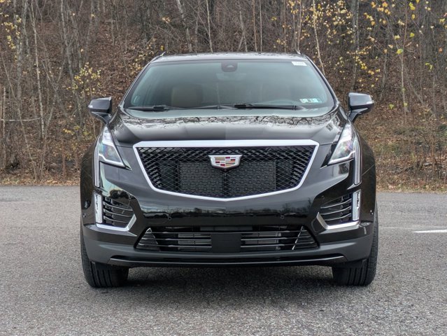 2026 Cadillac XT5 Sport photo 2