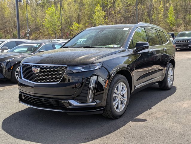 2025 Cadillac XT6 Luxury photo 3