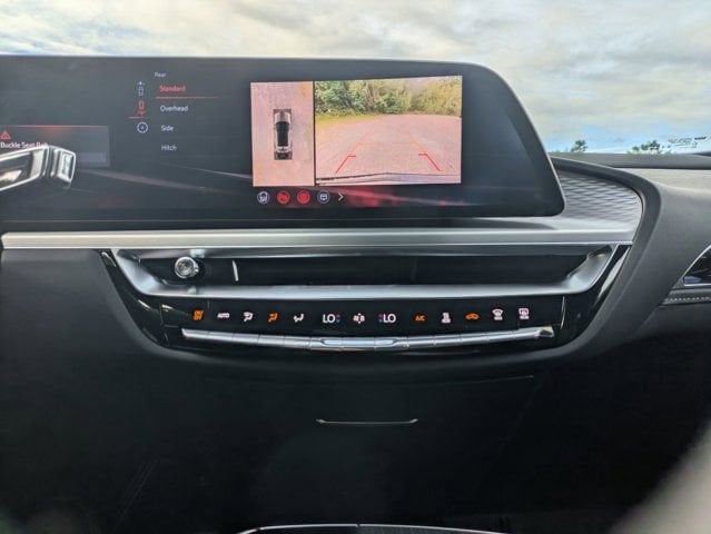 2026 Cadillac LYRIQ V - Photo 17