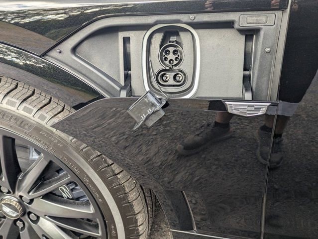 2026 Cadillac LYRIQ V - Photo 26