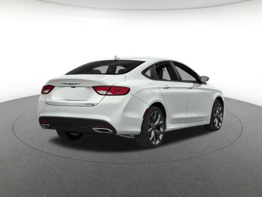 Used 2015 Chrysler 200 S