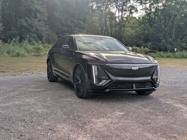 2026 Cadillac Lyriq V Series's photo