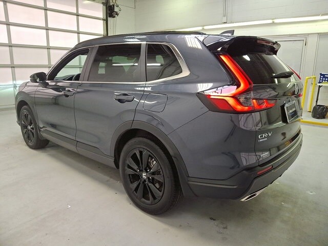 2023 Honda CR-V Hybrid Sport Touring photo 4