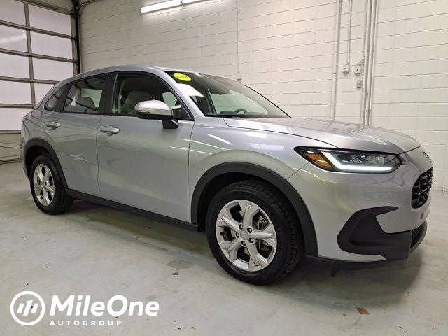 2023 Honda HR-V LX's photo