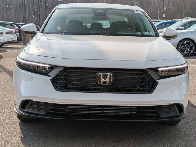 2025 Honda Accord LX photo 2