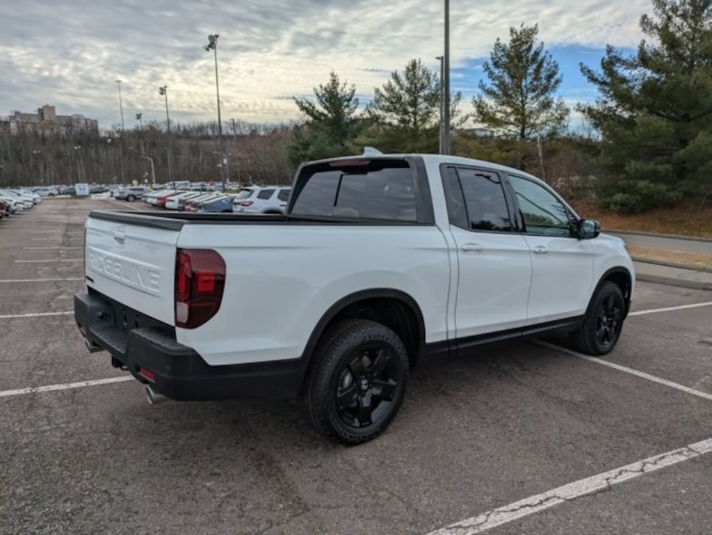 New 2026 Honda Ridgeline Black Edition Truck Crew Cab