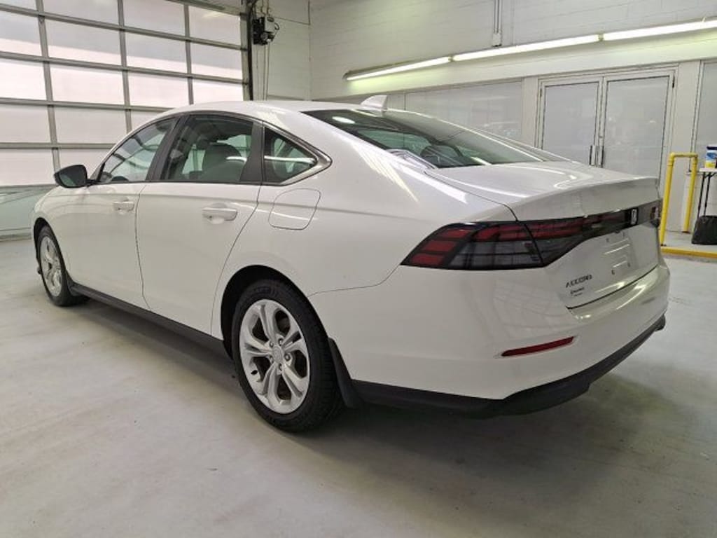 Certified 2023 Honda Accord LX Sedan