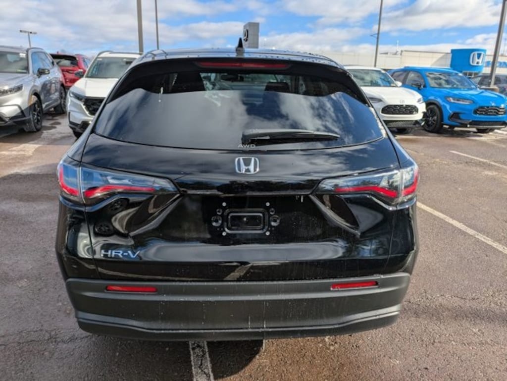 New 2026 Honda HR-V LX SUV