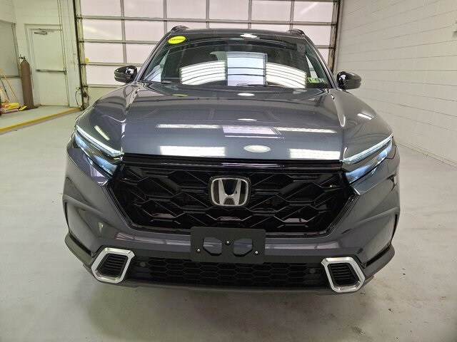 2023 Honda CR-V Hybrid Sport Touring photo 2