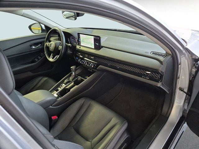2023 Honda Accord Hybrid Touring - Photo 22