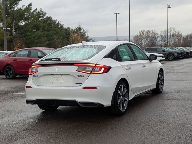 2026 Honda Civic Hybrid Sport Touring Hatchback photo 4