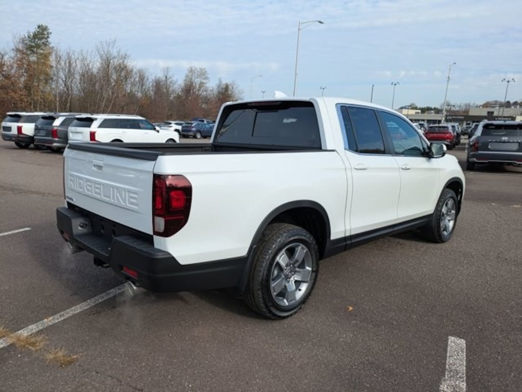 New 2026 Honda Ridgeline RTL Truck Crew Cab
