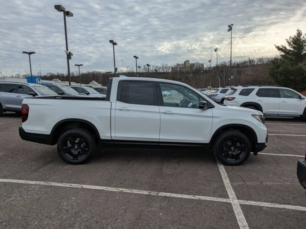 New 2026 Honda Ridgeline Black Edition Truck Crew Cab