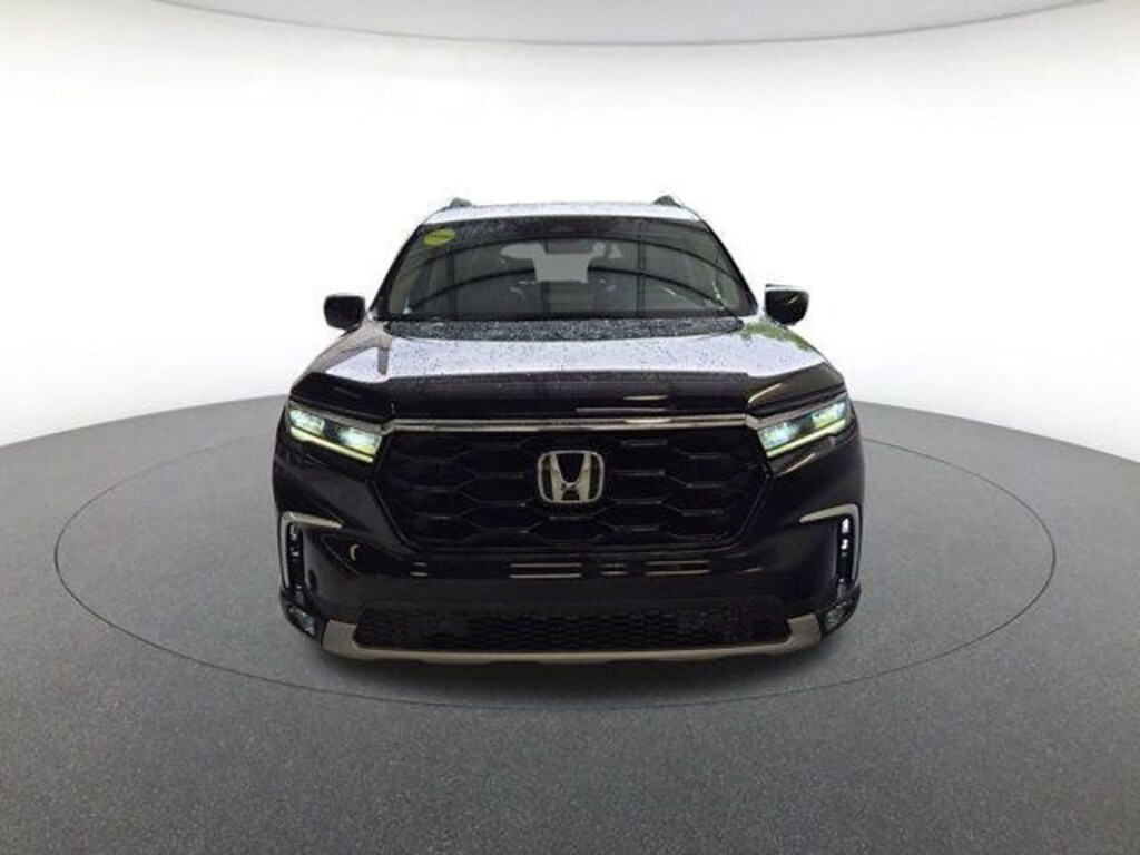 Certified 2024 Honda Pilot Touring SUV
